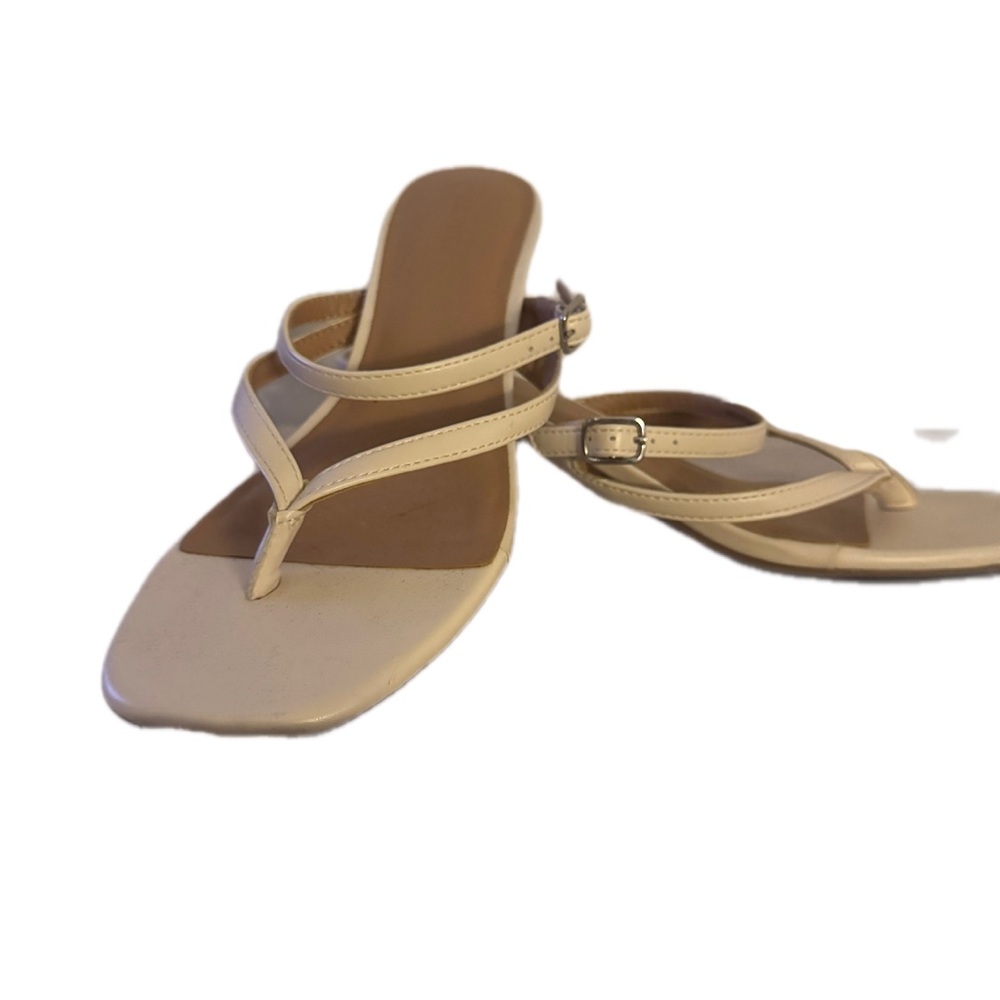 Old Navy Cream Heeled Sandals